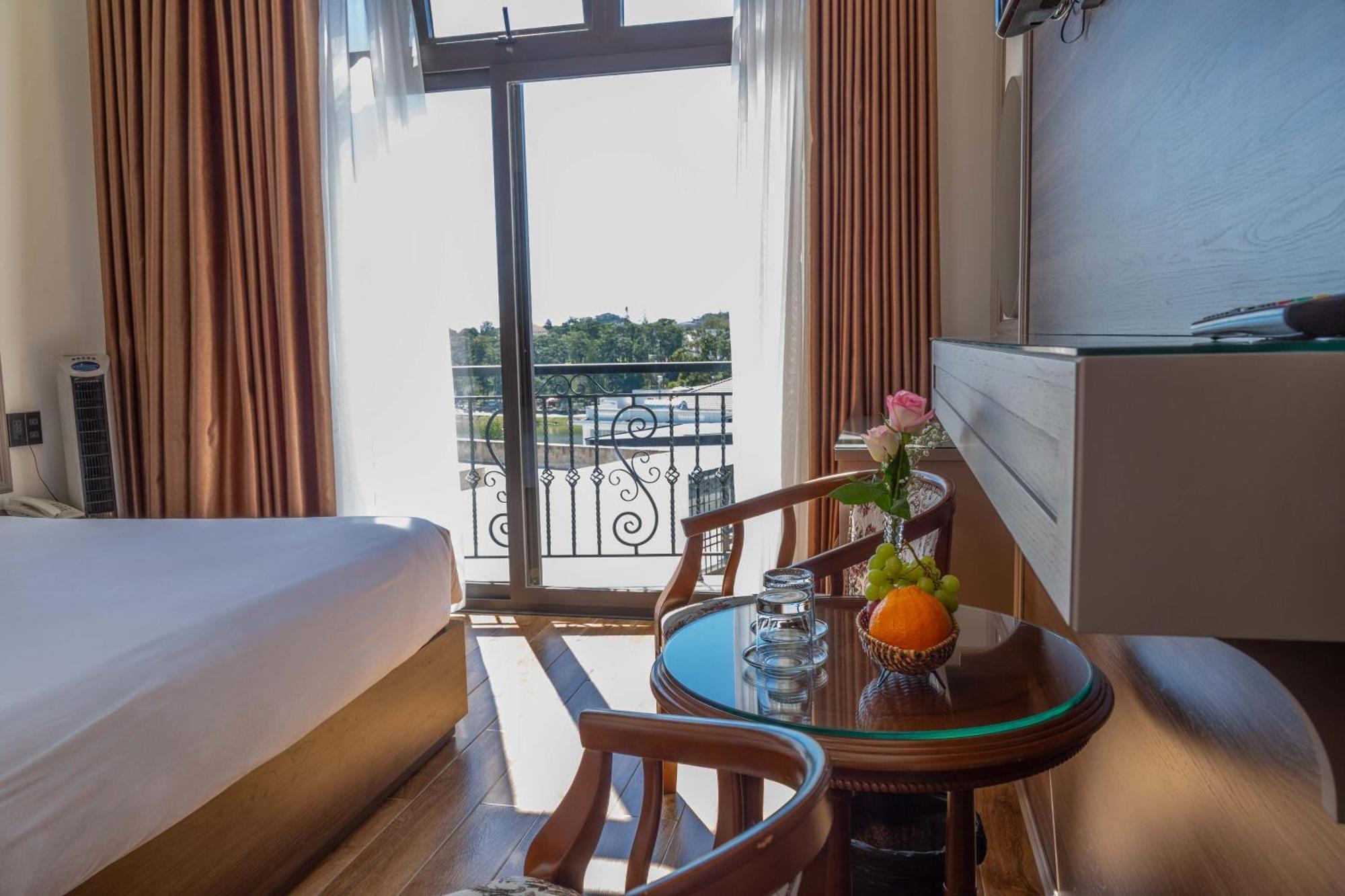Win Hotel Dalat Luaran gambar