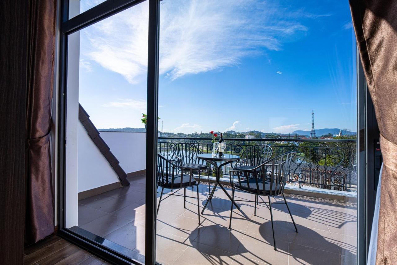 Win Hotel Dalat Luaran gambar